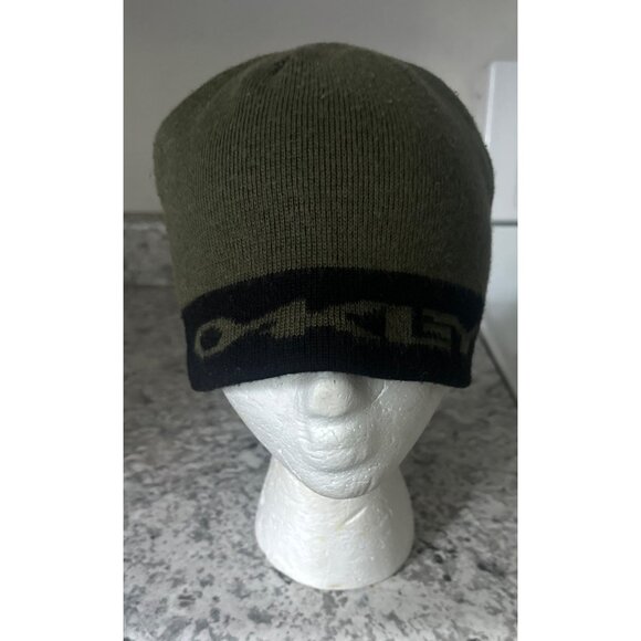 Oakley Green & Black Acrylic Beanie Hat - Picture 1 of 6